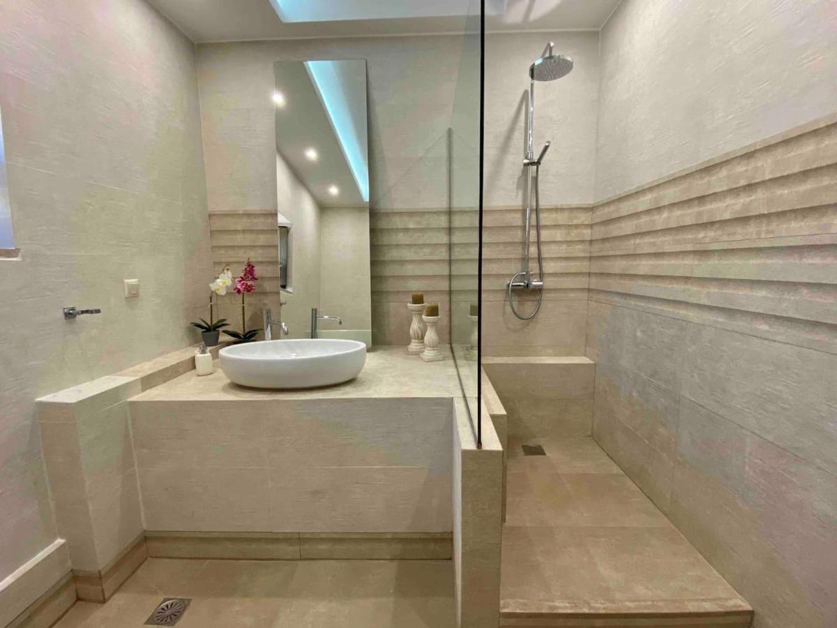 קרדמילי Magnificent, Authentic Private Villa And The Guest House מראה חיצוני תמונה