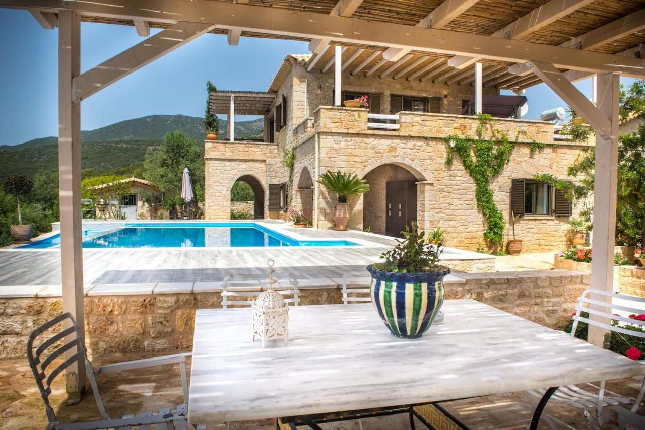 קרדמילי Magnificent, Authentic Private Villa And The Guest House מראה חיצוני תמונה