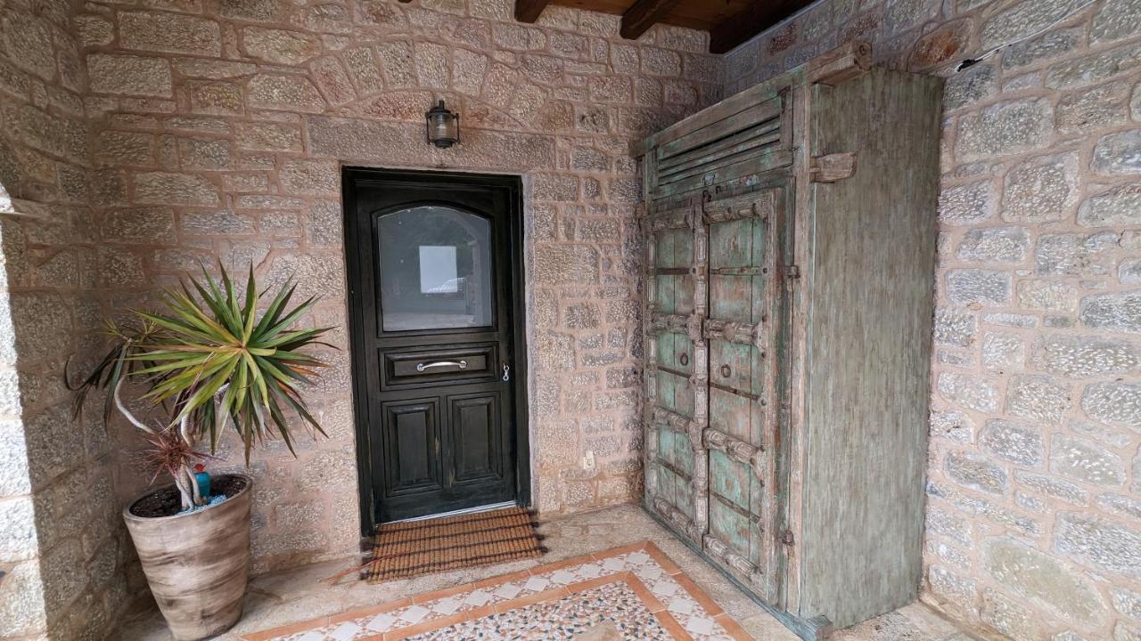 קרדמילי Magnificent, Authentic Private Villa And The Guest House מראה חיצוני תמונה