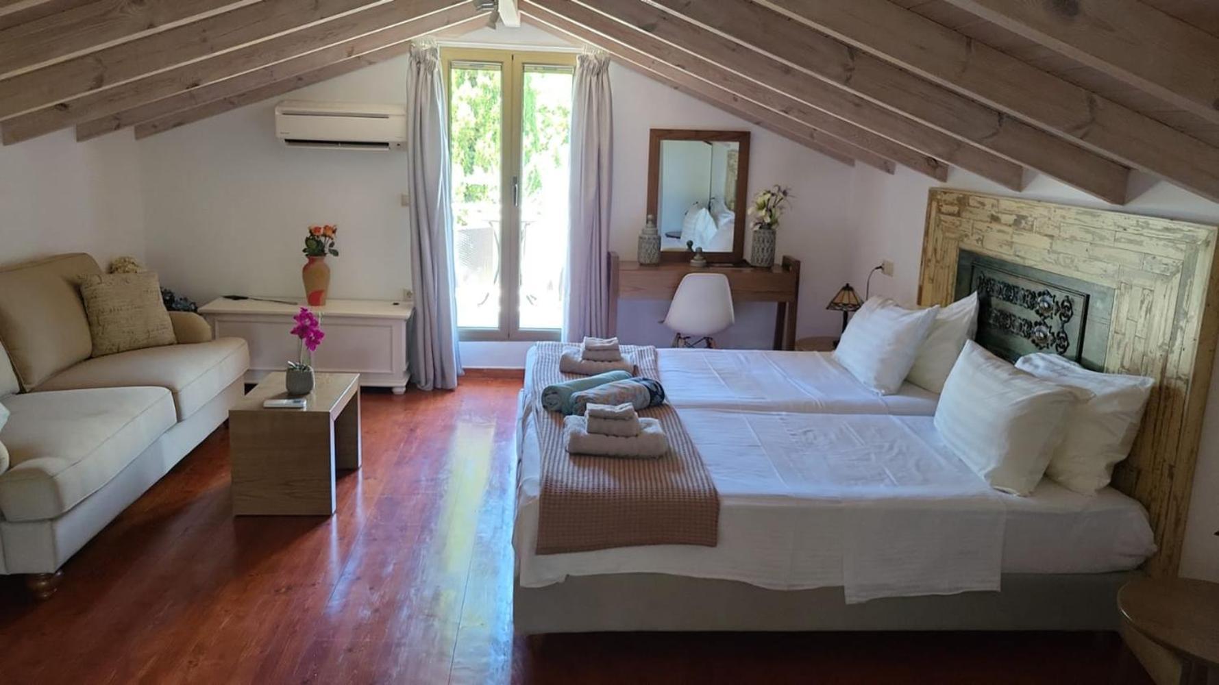 קרדמילי Magnificent, Authentic Private Villa And The Guest House מראה חיצוני תמונה